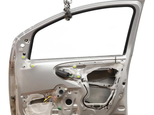 Right front door PEUGEOT 107 (PM_, PN_) 1.0 | BP28372891C3