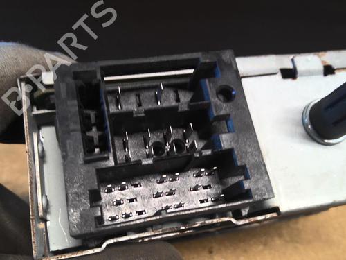 Used Radio RENAULT MEGANE III Hatchback (BZ0/1_, B3_) 1.5 dCi (BZ09, BZ0D, BZ1W, BZ29, BZ14) (110 hp) 21812186