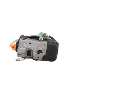 Used Front left lock OPEL MERIVA A MPV (X03) 1.7 CDTI (E75) (100 hp) 31716106