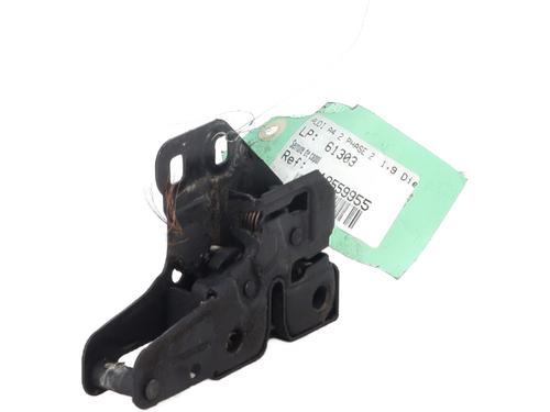 Used Hood lock AUDI A4 B7 (8EC) 1.9 TDI (116 hp) 31655240