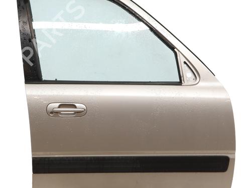 Puerta delantera derecha HONDA CR-V I (RD) 2.0 16V 4WD (RD1, RD3) (128 hp) 32150021