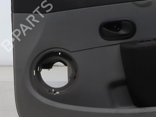 Høyre frontpanel Høyre frontpanel RENAULT CLIO II (BB_, CB_) [1998-2016] 33945522 33945522
