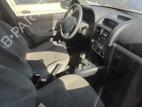 Brugte RENAULT CLIO II (BB_, CB_) 1.5 dCi (B/CB07) 4863236