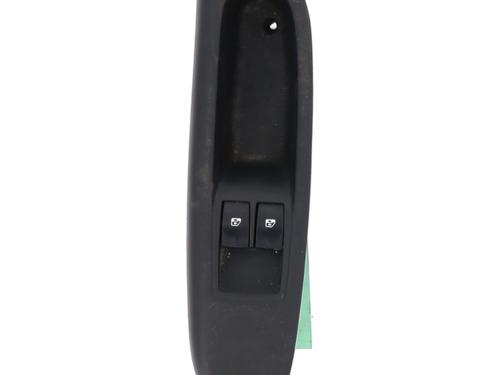 Used Left front window switch Left front window switch RENAULT CLIO II (BB_, CB_) 1.2 (BB0A, BB0F, BB10, BB1K, BB28, BB2D, BB2H, CB0A,... (58 hp) 28032523 28032523