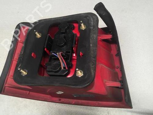 Used Right taillight Right taillight AUDI ALLROAD C5 (4BH) 2.5 TDI quattro (180 hp) 22001765 22001765