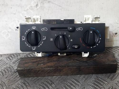 Used Climate control Climate control CITROËN C2 (JM_) 1.1 (60 hp) 20352295 20352295