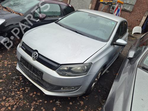 Right headlight VW POLO V (6R1, 6C1) 1.2 TDI | BP32010075C29 