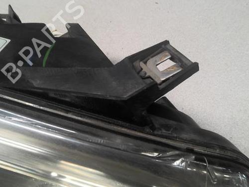 Used Right headlight Right headlight MERCEDES-BENZ A-CLASS (W169) A 180 CDI (169.007, 169.307) (109 hp) 22004216 22004216