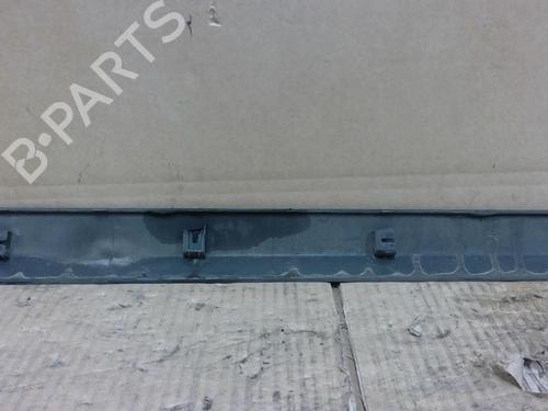 Door moulding trim PEUGEOT 308 I (4A_, 4C_) 1.6 HDi | BP29744388C150 