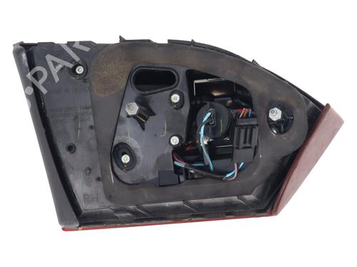 Used Right tailgate light Right tailgate light VW JETTA IV (162, 163, AV3, AV2) 1.4 TSI Hybrid (170 hp) 30976468 30976468