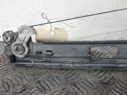 Used Front left window mechanism RENAULT SCÉNIC II (JM0/1_) 1.9 dCi (JM15) (110 hp) 20352198