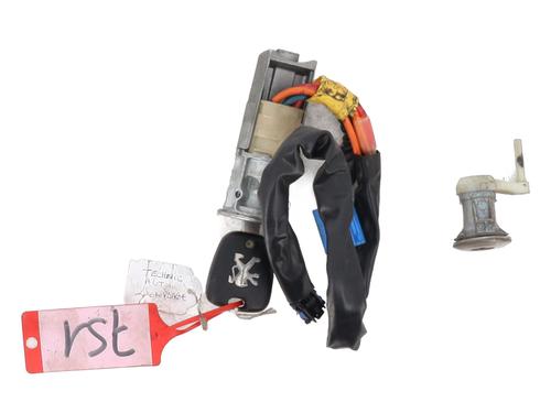 Clé de contact PEUGEOT 206 Hatchback (2A/C) 1.9 D (69 hp) 28096606
