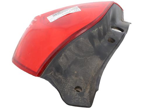 Right taillight RENAULT CLIO III (BR0/1, CR0/1) 1.2 16V Hi-Flex (BR1U, CR1U) | BP27352727C35 