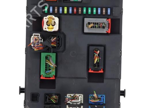 Used Fuse box PEUGEOT 207 (WA_, WC_) 1.4 HDi (68 hp) 28528227