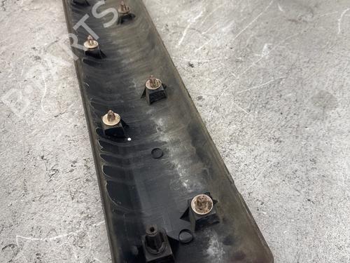 Used Door moulding trim Door moulding trim 37278381 37278381