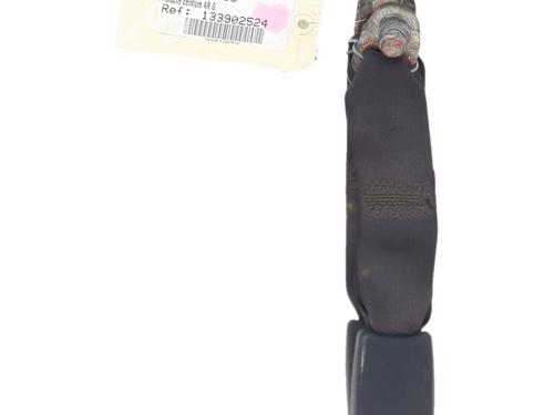 seat-buckle-nissan-pick-up-d22-1997-39957429 main image