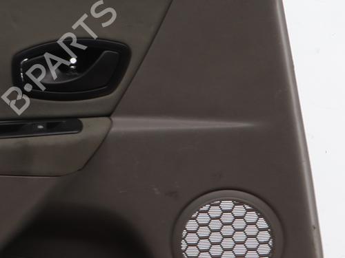 Forra trás esquerda Forra trás esquerda RENAULT MEGANE III Hatchback (BZ0/1_, B3_) 1.5 dCi (BZ09, BZ0D, BZ1W, BZ29, BZ14) (110 hp) 34203521 34203521