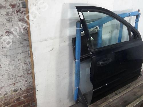 Right front door KIA SORENTO I (JC) 2.5 CRDi 4WD | BP20354933C3 