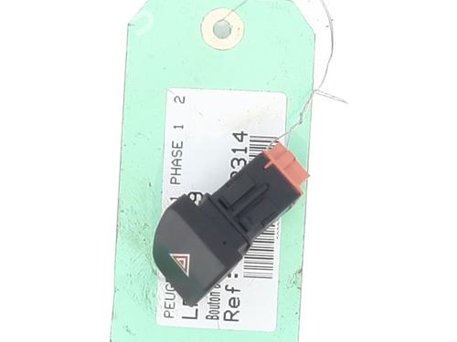 Warning switch PEUGEOT 5008 (0U_, 0E_) 2.0 HDi 150 / BlueHDi 150 | BP33220749I22  - Image 5