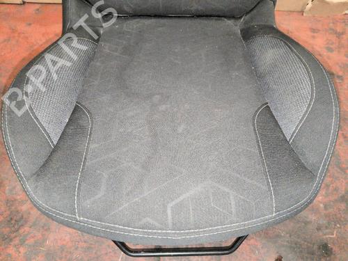 Right front seat PEUGEOT 2008 I (CU_) 1.2 VTi | BP40613476C16 - Image 8