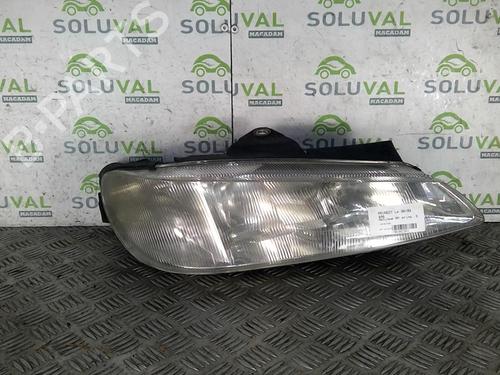 Used Right headlight PEUGEOT 406 (8B) 1.9 TD (90 hp) 22002358