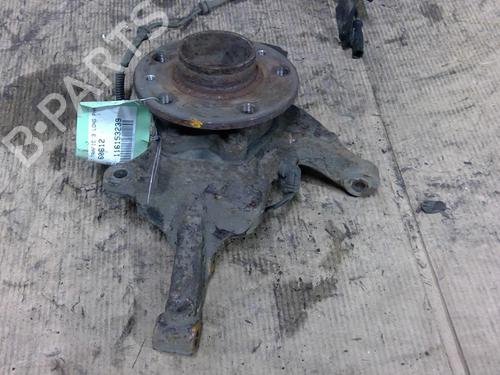 Used Right front steering knuckle Right front steering knuckle RENAULT TRAFIC III Van (FG_) 1.6 dCi 95 (FGMJ, FGMR) (95 hp) 31878491 31878491