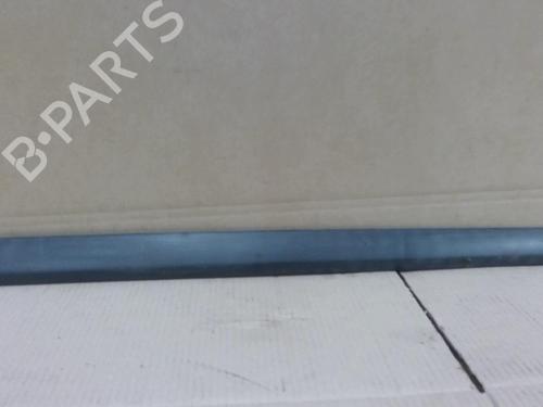 Door moulding trim RENAULT TWINGO II (CN0_) 1.2 (CN0D) | BP29758657C150