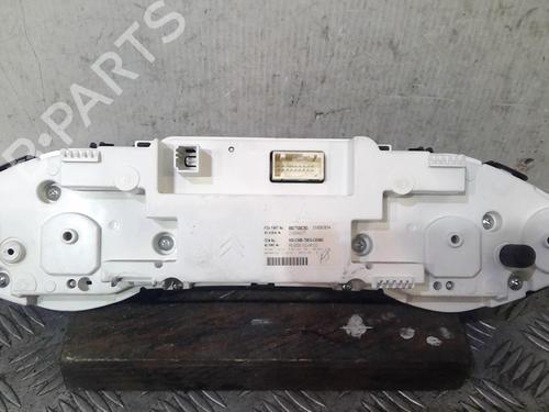 Instrument cluster PEUGEOT 308 II (LB_, LP_, LW_, LH_, L3_) 1.6 HDi | BP20359683C47 