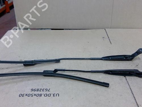 Front windshield wiper arm FIAT 500 (312_) 1.3 D Multijet (312AXB1A) | BP26183266C143 