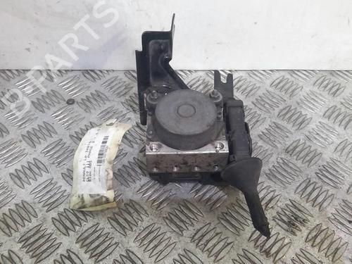Módulo de ABS Módulo de ABS RENAULT CLIO III (BR0/1, CR0/1) 1.5 dCi (C/BR0G, C/BR1G) (68 hp) 20370477 20370477