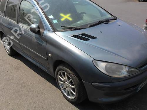 Left headlight PEUGEOT 206 SW (2E/K) 1.4 HDi | BP38167282C28 - Image 9