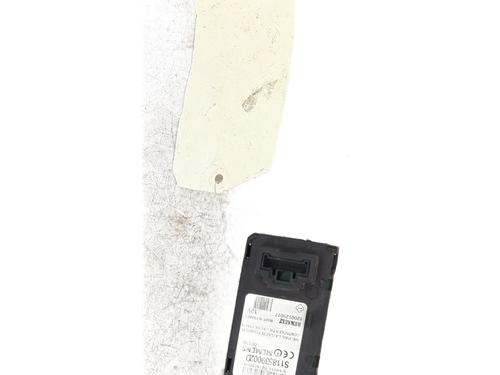  - Image 7