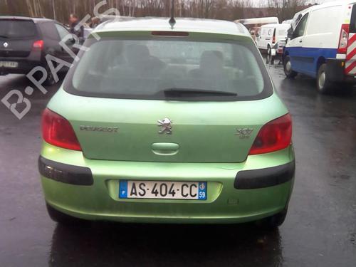 Fuse box PEUGEOT 307 (3A/C) 2.0 HDi 90 | BP20356805E1 