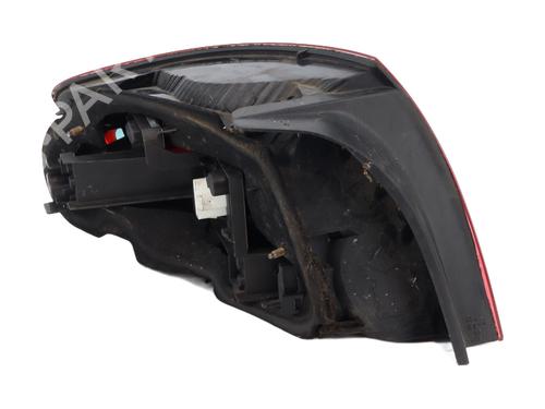 Right taillight PEUGEOT 407 (6D_) 2.0 HDi 135 (6DRHRH, 6DRHRE, 6DRHRG, 6DRHRJ) | BP32307066C35 
