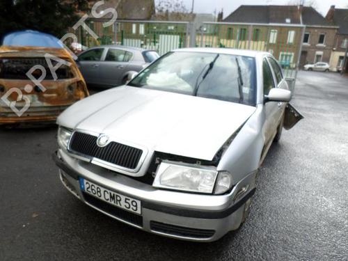 Right mirror SKODA OCTAVIA I (1U2) 1.9 TDI | BP20370833C27 