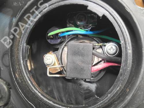 Used Right headlight HYUNDAI ELANTRA III Saloon (XD) 2.0 CRDi (113 hp) 22000953