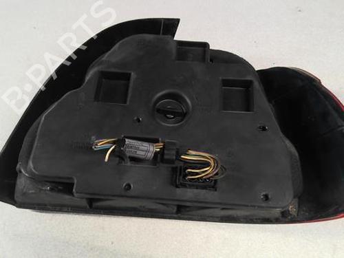 Used Left taillight BMW 5 (E39) 530 d (184 hp) 22001369