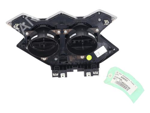 Used Climate control Climate control DS DS 3 / DS 3 CROSSBACK (UR_, UC_, UJ_) 1.2 PureTech 130 (URHNSS) (131 hp) 31287977 31287977