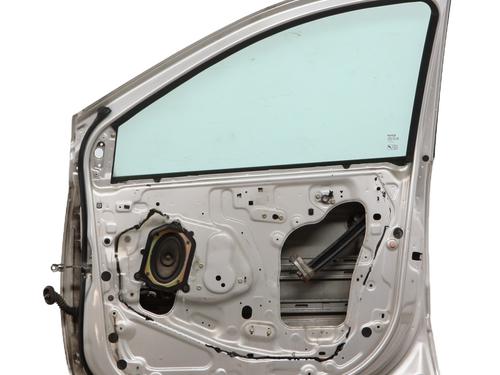 Dør højre fortil Dør højre fortil NISSAN ALMERA TINO (V10) 1.8 (116 hp) 32456476 32456476