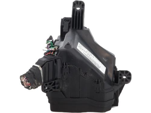 Used Fuse box TOYOTA YARIS (_P13_) 1.0 (KSP130_, KSP130) (69 hp) 30056697