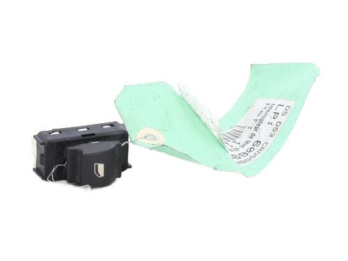 Mando elevalunas trasera derecho DS DS 3 / DS 3 CROSSBACK (UR_, UC_, UJ_) 1.2 PureTech 130 (URHNSS) (131 hp) 31704403