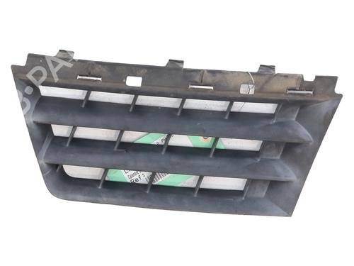 Used Grille RENAULT SCÉNIC II (JM0/1_) 1.6 (JM0C, JM0J, JM1B) (113 hp) 29196945