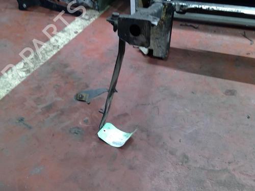 crossmember-renault-laguna-iii-bt01-2007-2008-2009-2010-2011-2012-2013-2014-2015-33021474 main image