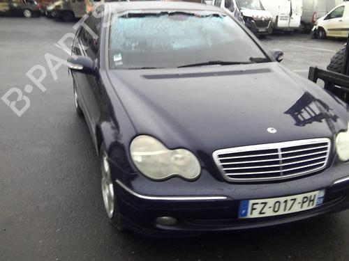 Right headlight MERCEDES-BENZ C-CLASS (W203) C 220 CDI (203.006) | BP20366858C29 