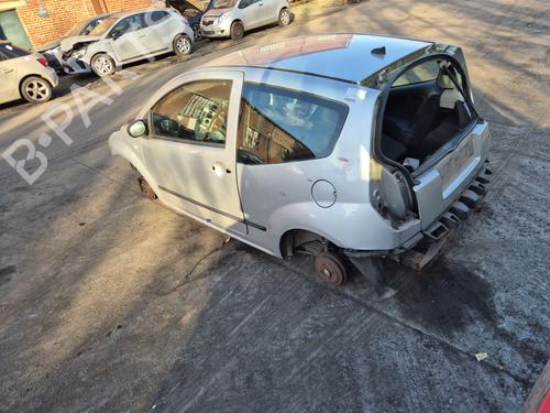 Middle console CITROËN C2 (JM_) 1.4 HDi | BP33328722I22  - Image 13
