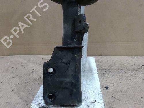 Left front shock absorber PEUGEOT 3008 II SUV (MC_, MR_, MJ_, M4_) 1.6 BlueHDi 120 | BP29840215M16
