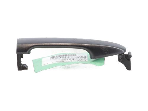 front-left-exterior-door-handle-toyota-verso-_r2_-2009-2010-2011-2012-2013-2014-2015-2016-2017-2018-30361879 main image