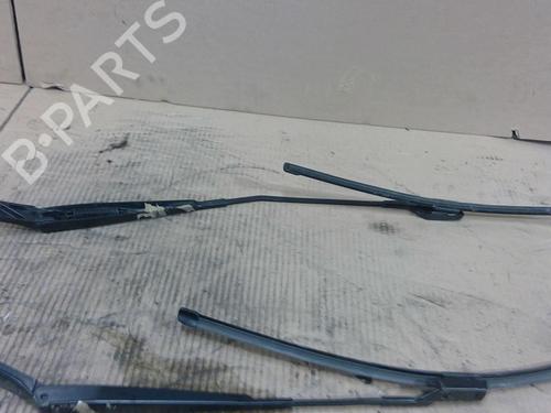 Front windshield wiper arm VW GOLF VI (5K1) 1.4 | BP27641662C143 