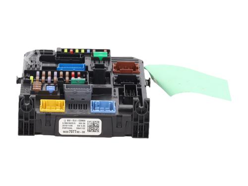 Used Fuse box Fuse box DS DS 3 / DS 3 CROSSBACK (UR_, UC_, UJ_) 1.5 BlueHDi 130 (UCYHZR) (130 hp) 33729961 33729961