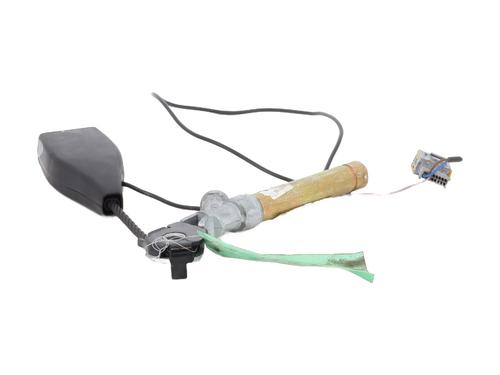 Engache cinturón Engache cinturón RENAULT TWINGO I (C06_) 1.2 16V (C06C, C06D, C06K) (75 hp) 33322650 33322650